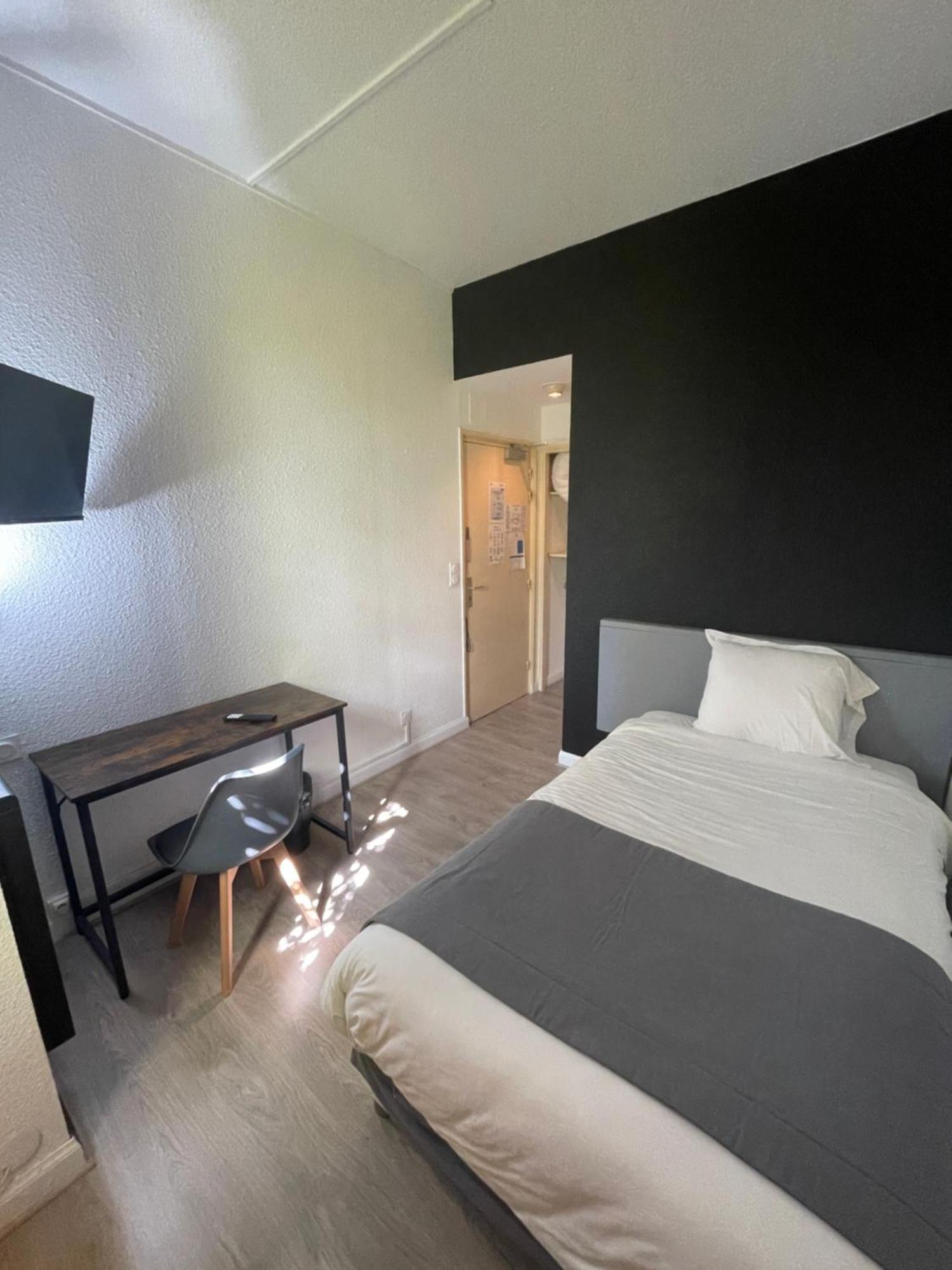 Hotel Le Gambetta Bergerac Exterior photo