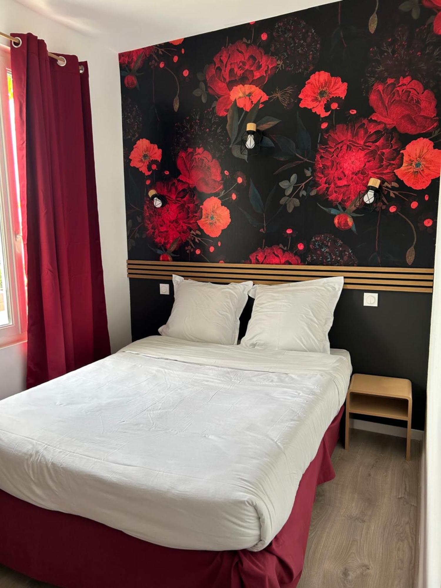 Hotel Le Gambetta Bergerac Exterior photo